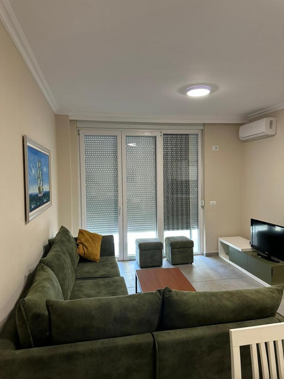 Deluxe With Balcony Shengjin