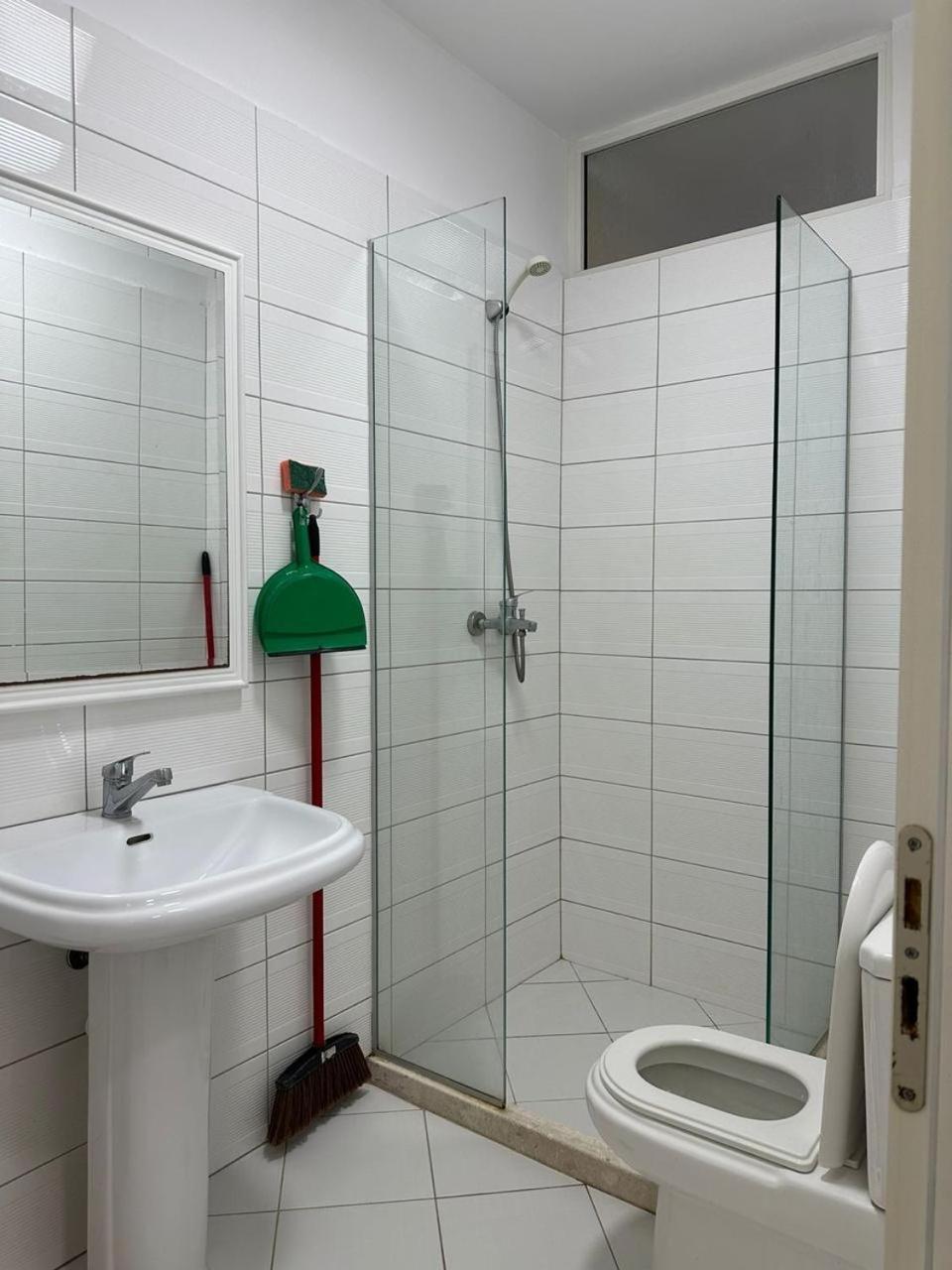 Deluxe With Balcony Shengjin
