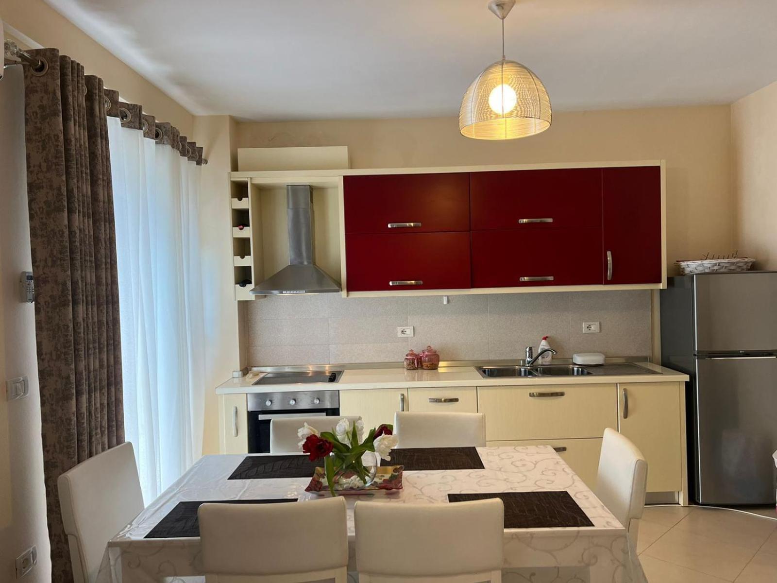 Deluxe With Balcony Leilighet *