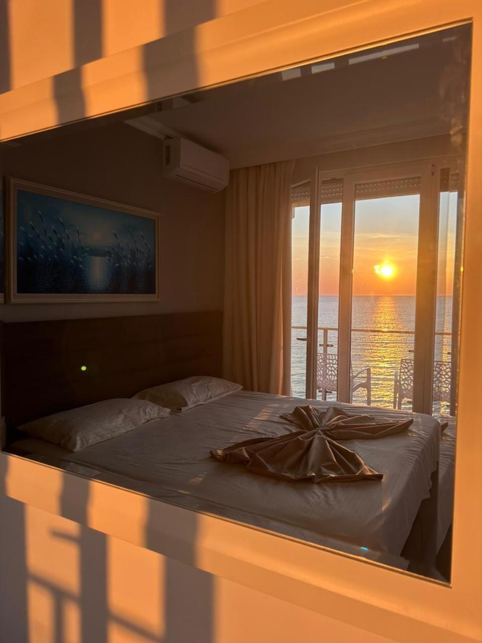 Deluxe With Balcony * Shëngjin