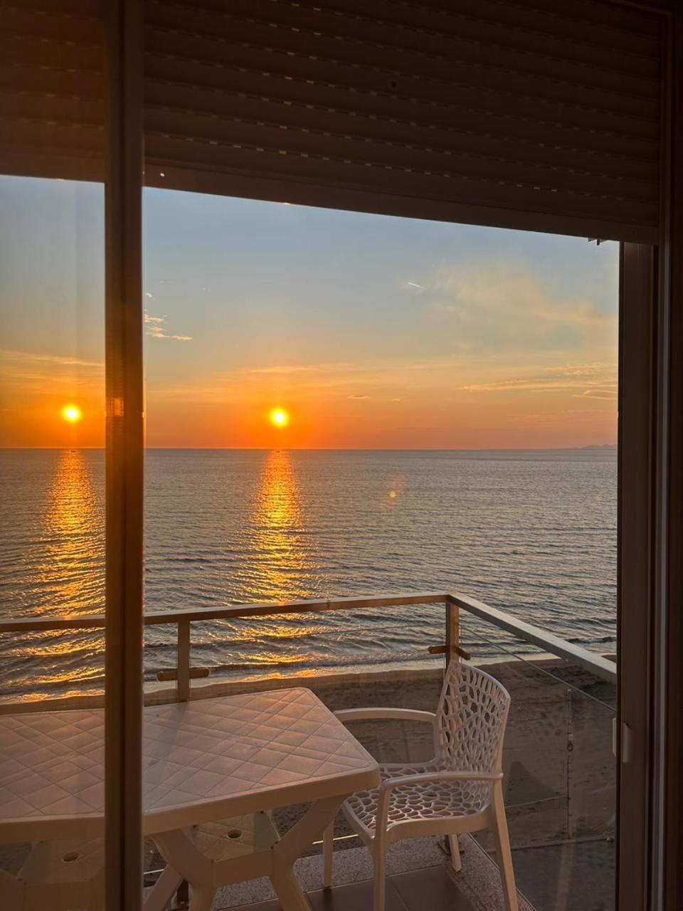 Deluxe With Balcony Apartament *