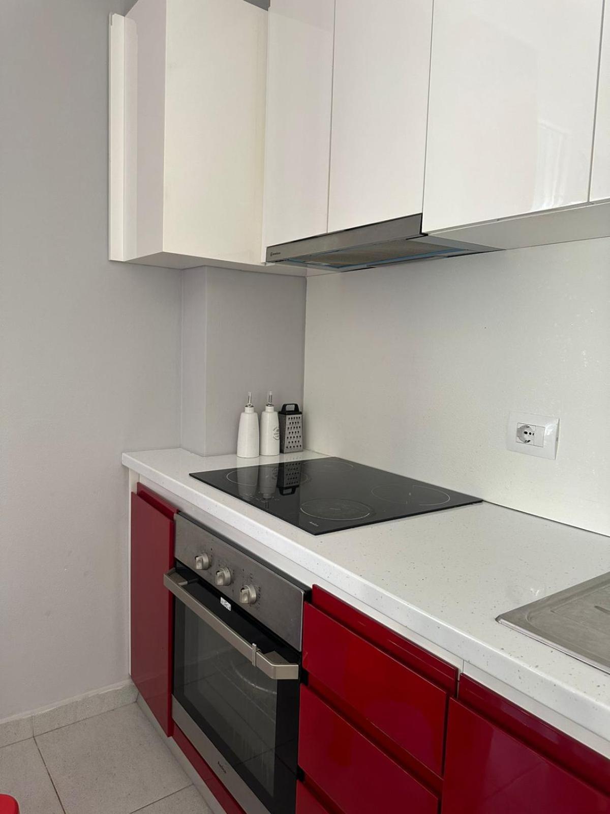 Deluxe With Balcony Apartament Shëngjin
