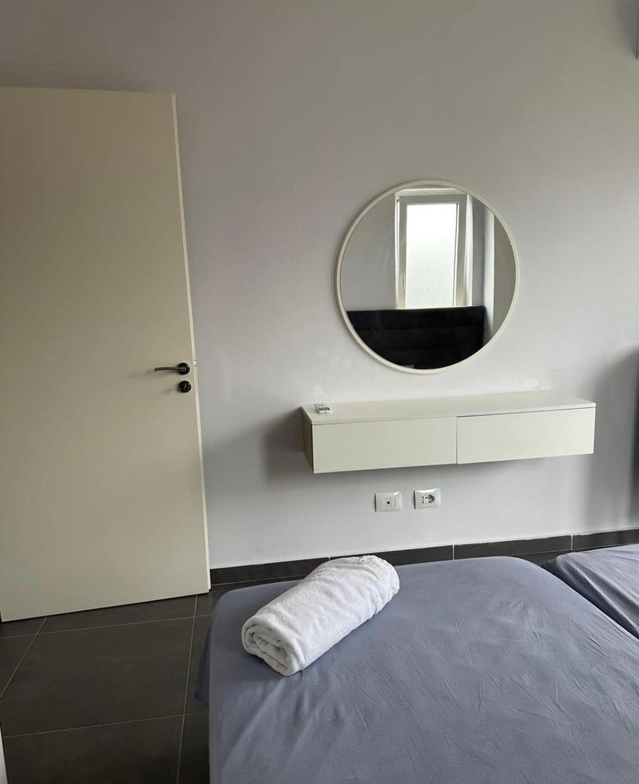Apartament Deluxe With Balcony Shëngjin