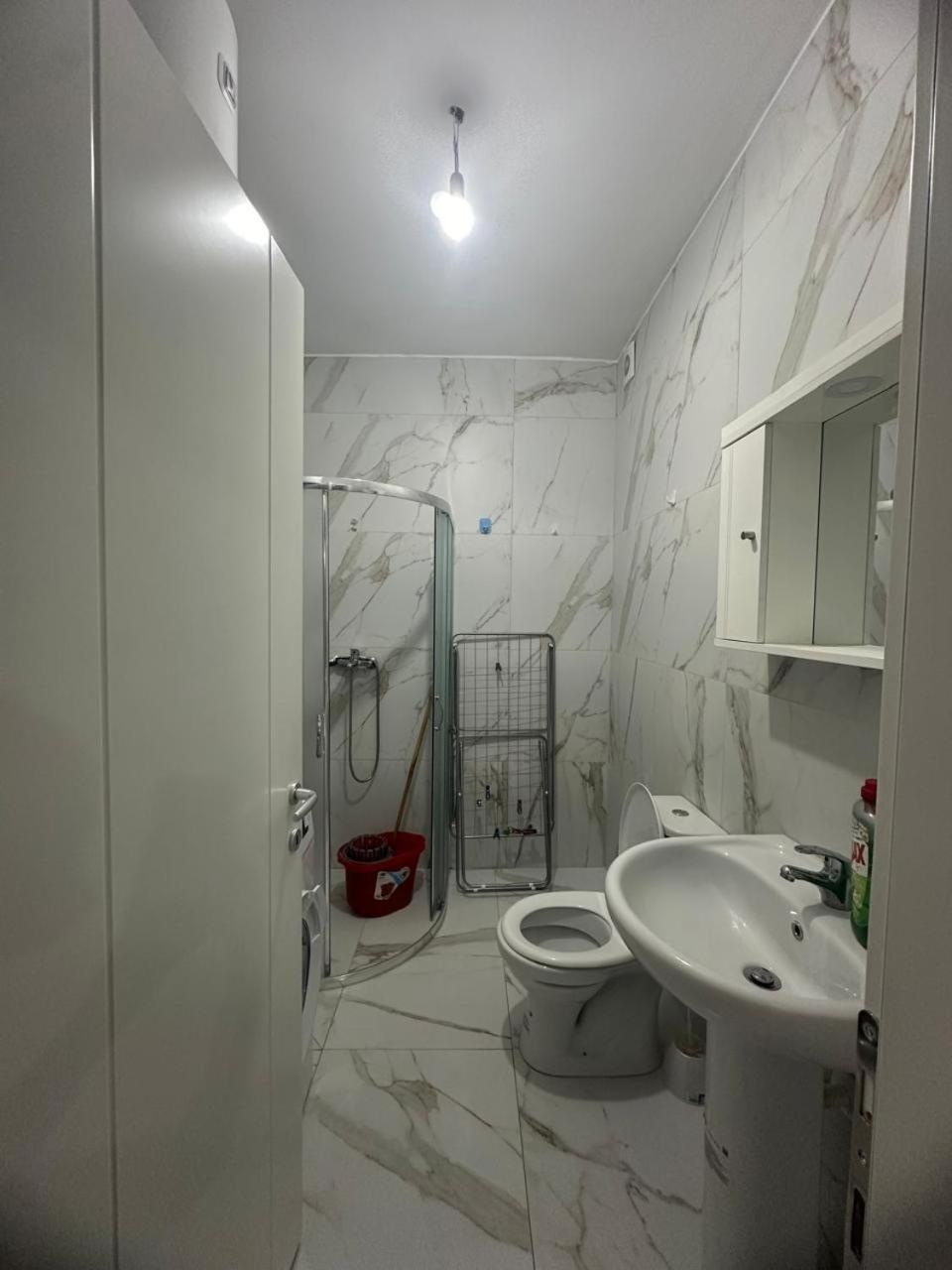 Deluxe With Balcony Apartament Shëngjin